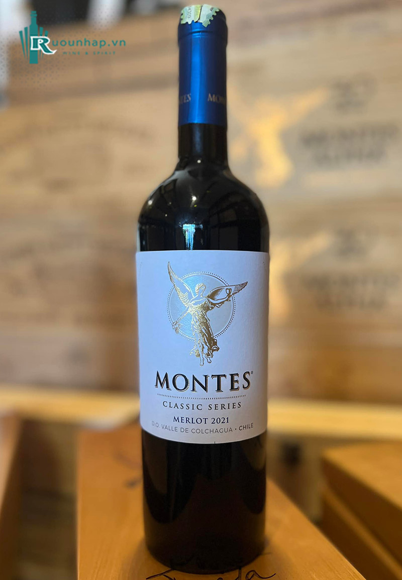 Rượu Vang Montes Classic Series Merlot