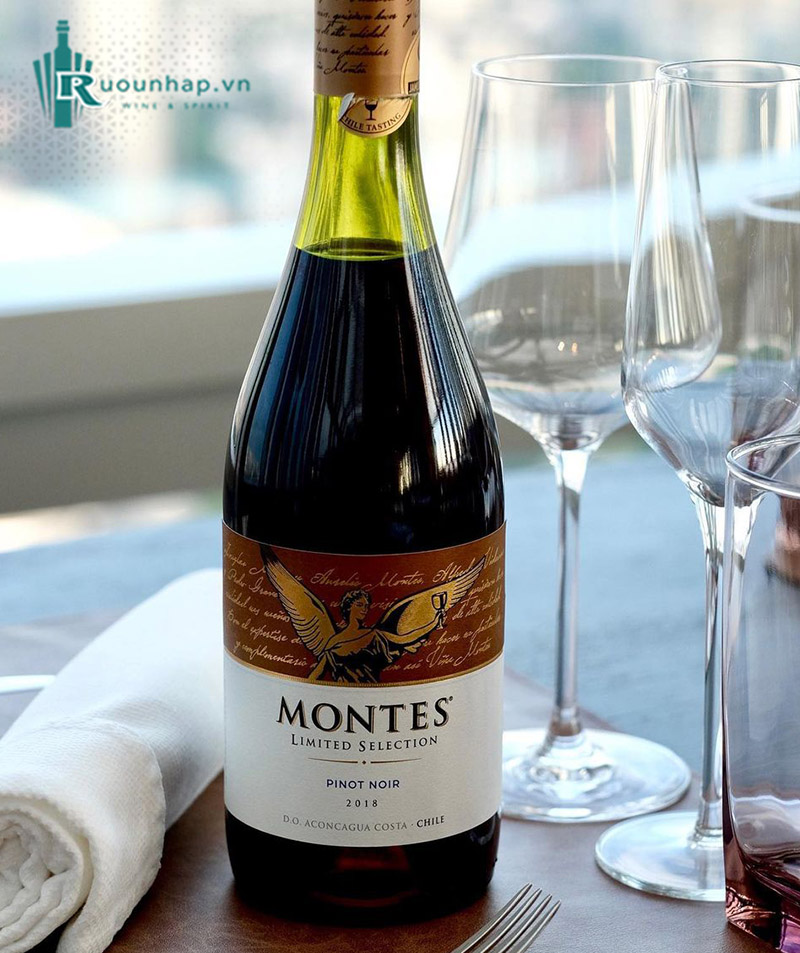 Rượu Vang Montes Limited Selection Pinot Noir