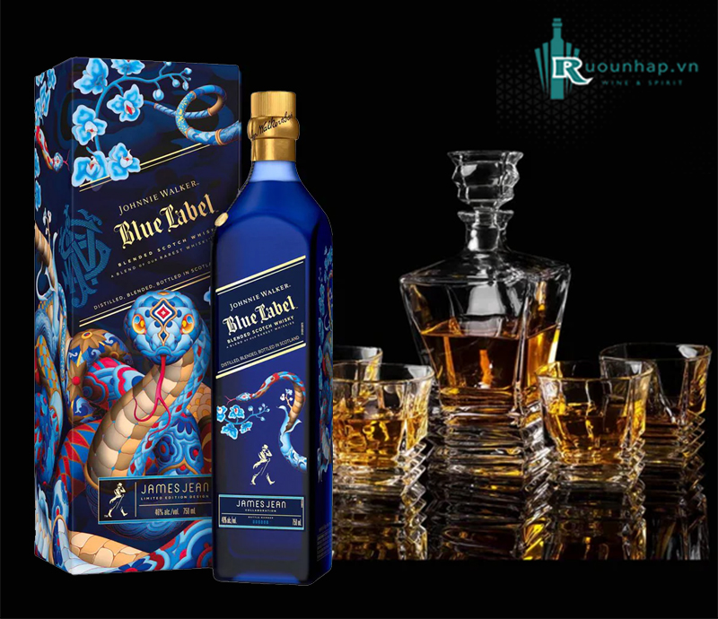 Rượu Johnnie Walker Blue Label Year of the Snake 2025