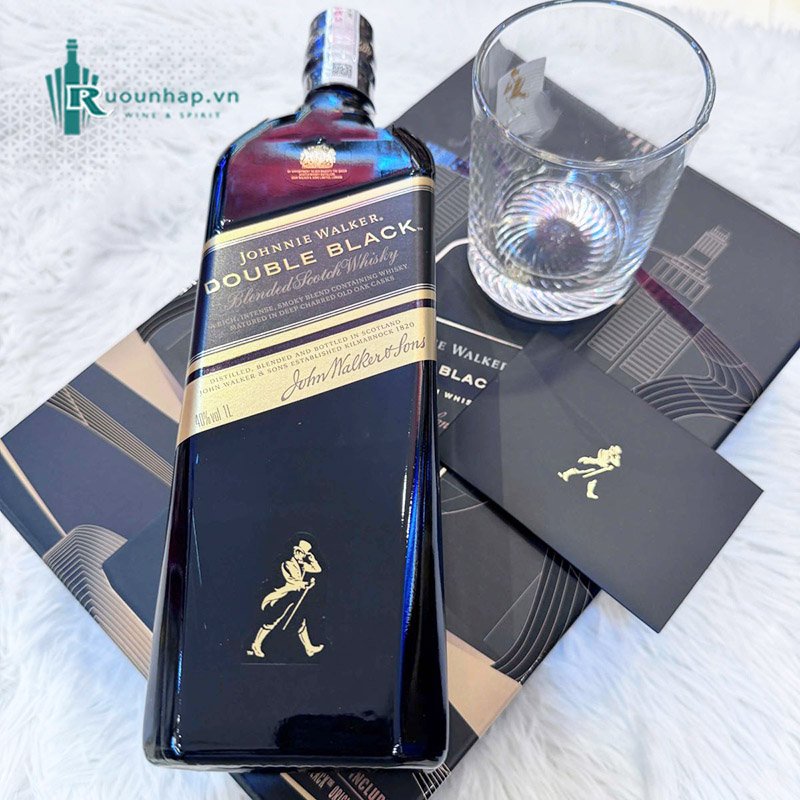 Rượu Johnnie Walker Double Black Label Hộp Quà 2025