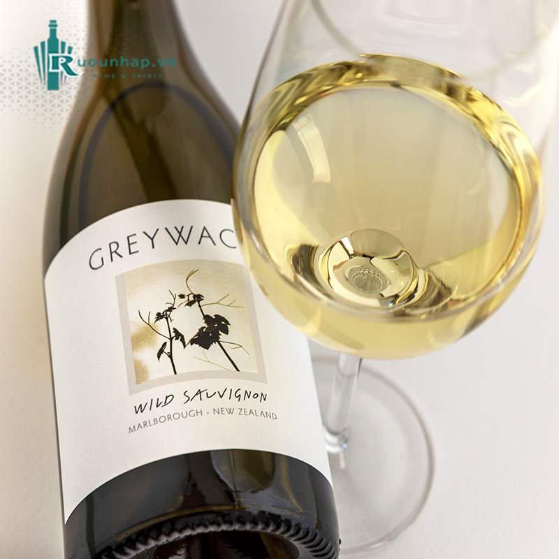 Rượu Vang Greywacke Wild Sauvignon