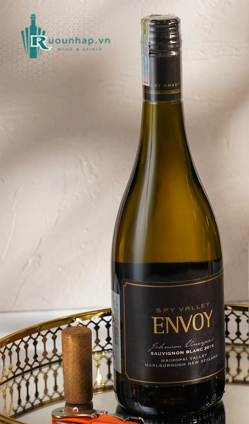 Rượu Vang Spy Valley Envoy Sauvignon Blanc