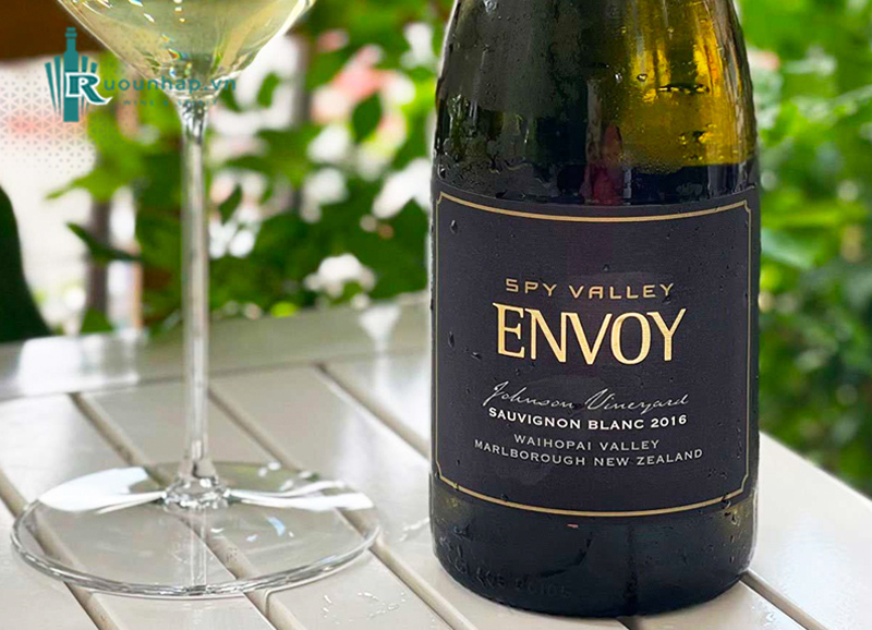 Rượu Vang Spy Valley Envoy Sauvignon Blanc