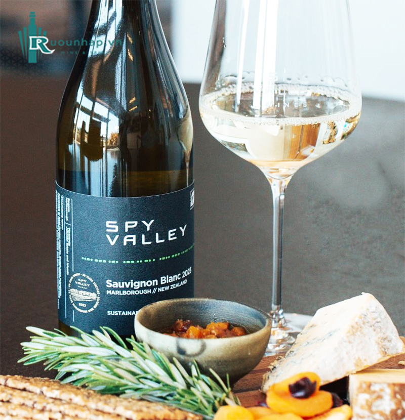  Rượu Vang Spy Valley Sauvignon Blanc