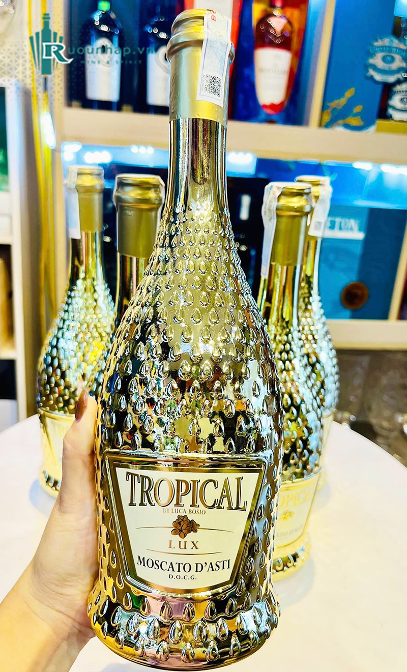 Rượu Vang Tropical LUX Moscato D’asti