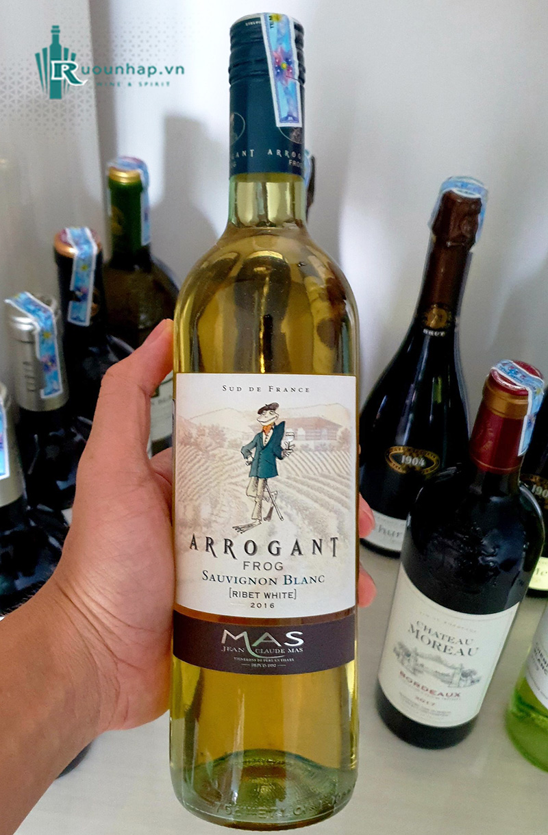 Rượu Vang Arrogant Frog Varieties Sauvignon Blanc