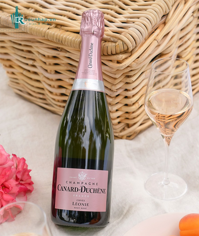 Rượu Champagne Canard Duchene Cuvee Leonie Rose