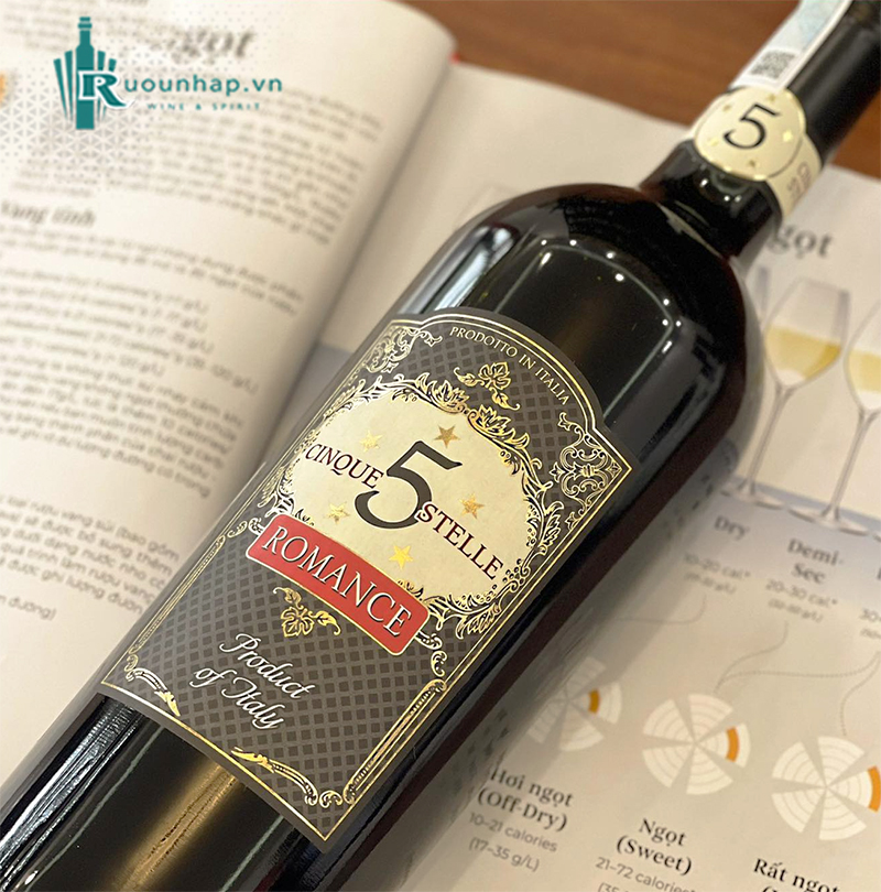 Rượu Vang Cinque Stelle Romance Bevanda Aromatizzata A Base Di Vino