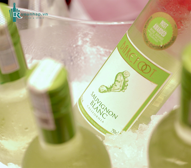 Rượu Vang Barefoot Varietal Sauvignon Blanc