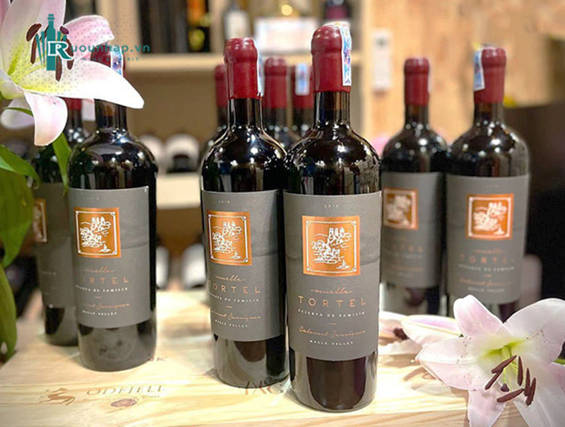 Rượu Vang Muelle Tortel Gran Reserva De Familia Cabernet Sauvignon