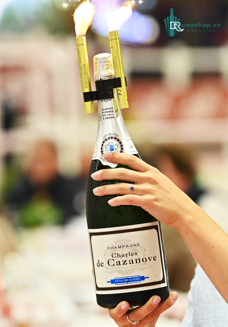 Rượu Vang Champagne Charles de Cazanove Brut Tete de Cuvee