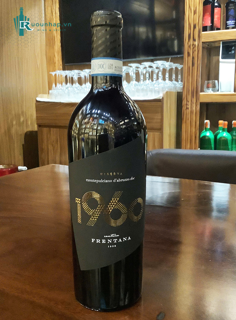 Rượu Vang Montepulciano d'Abruzzo 1960 Riserva Doc