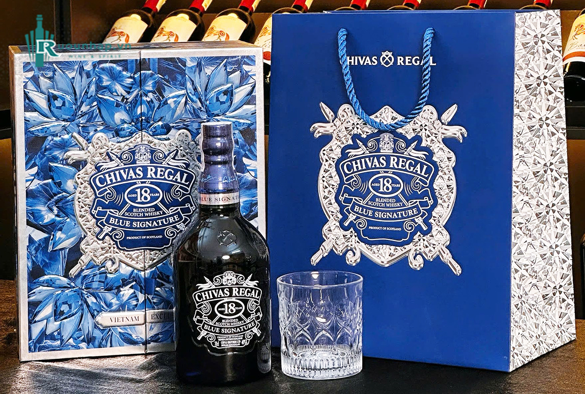 Rượu Chivas 18 Hộp Quà 2026 5 Rượu Chivas 18 Hộp Quà 2026