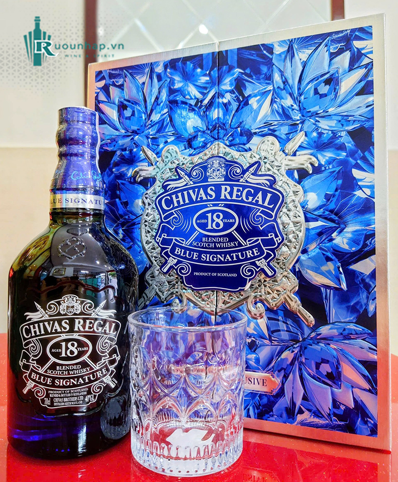 Rượu Chivas 18 Hộp Quà 2026 4 Rượu Chivas 18 Hộp Quà 2026