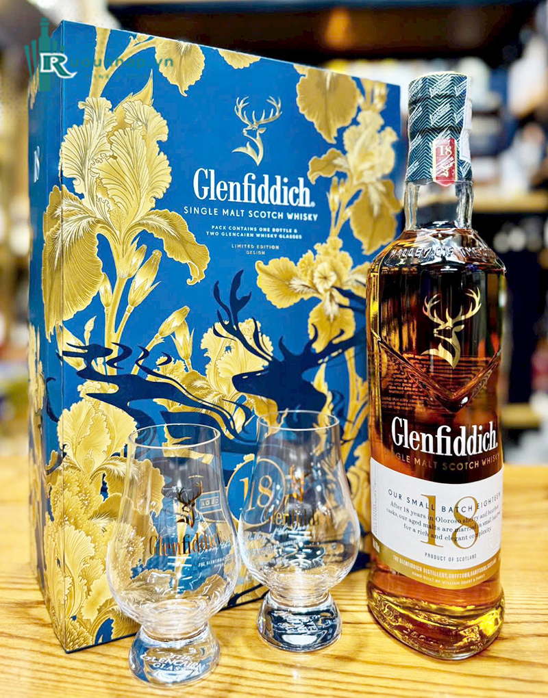 Rượu Glenfiddich 18 Năm Hộp Quà Tết 2026 4 Rượu Glenfiddich 18 Năm Hộp Quà Tết 2026
