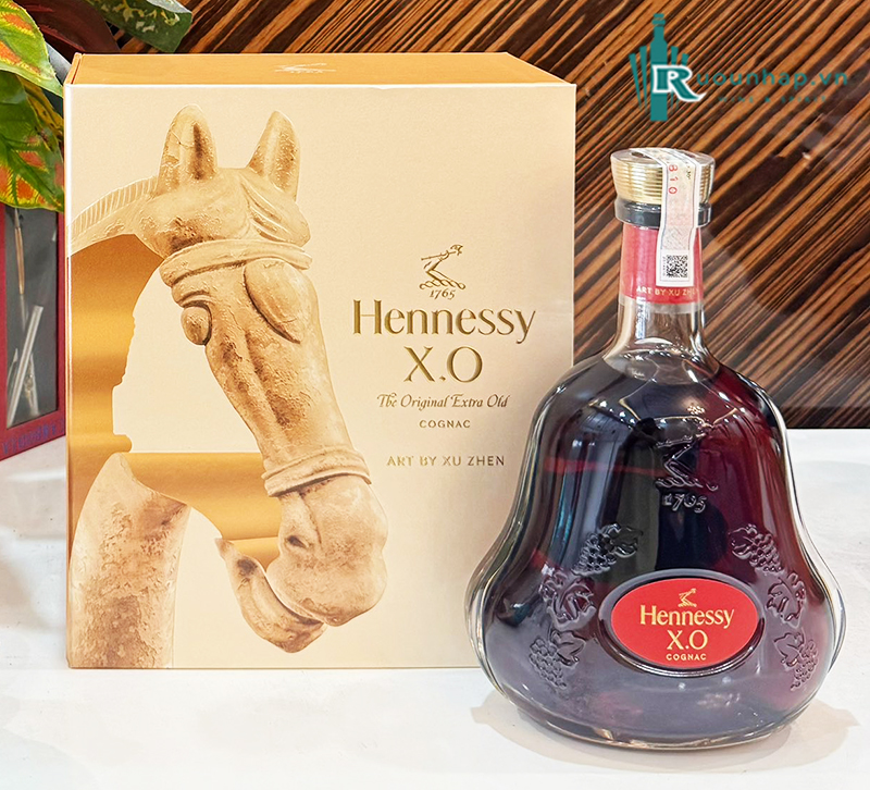 Rượu Hennessy XO Deluxe Hộp Quà Tết 2026 6 Rượu Hennessy XO Deluxe Hộp Quà Tết 2026