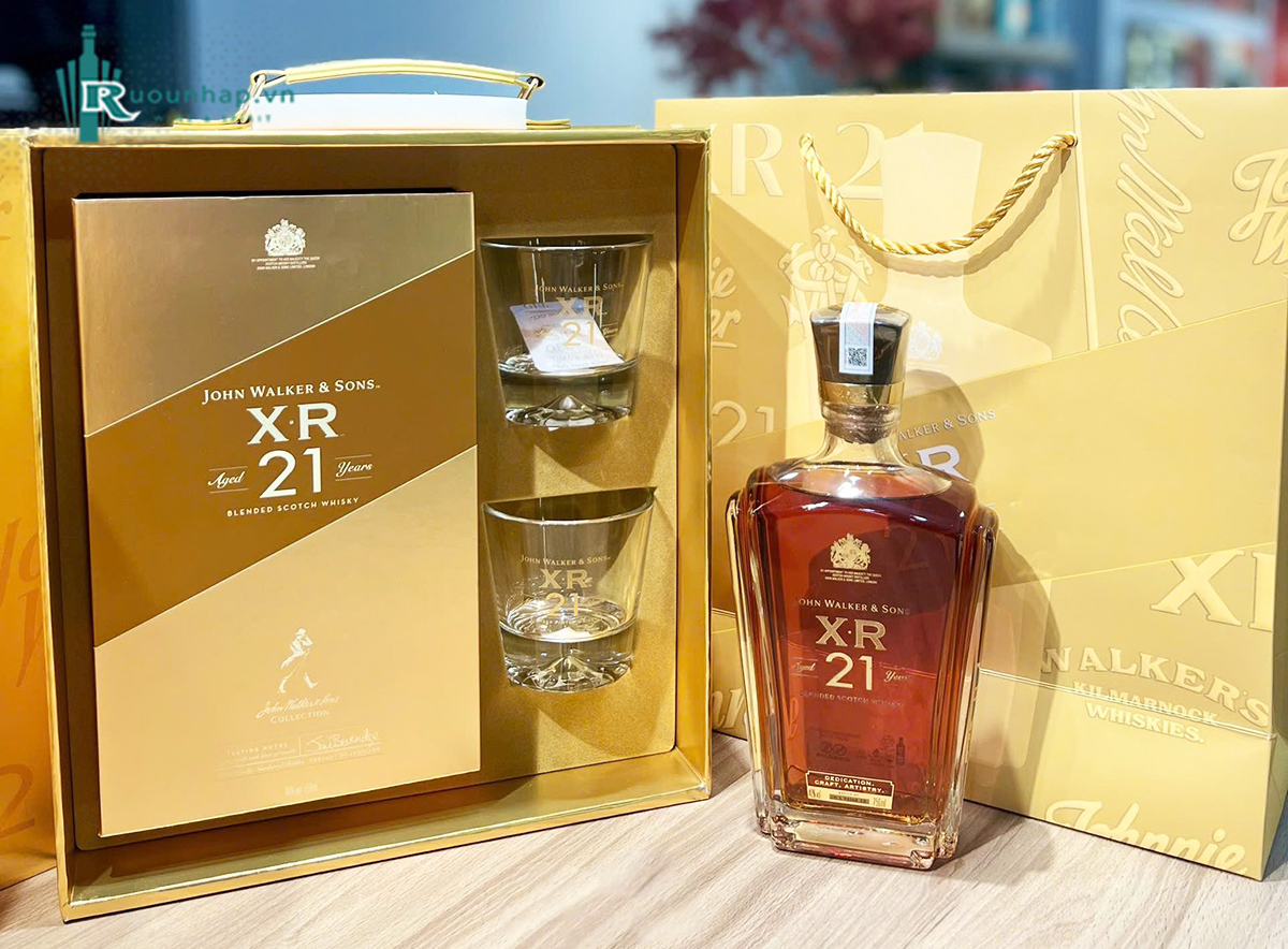 Rượu John Walker & Sons XR 21 Hộp quà 2026 5 Rượu John Walker & Sons XR 21 Hộp quà 2026