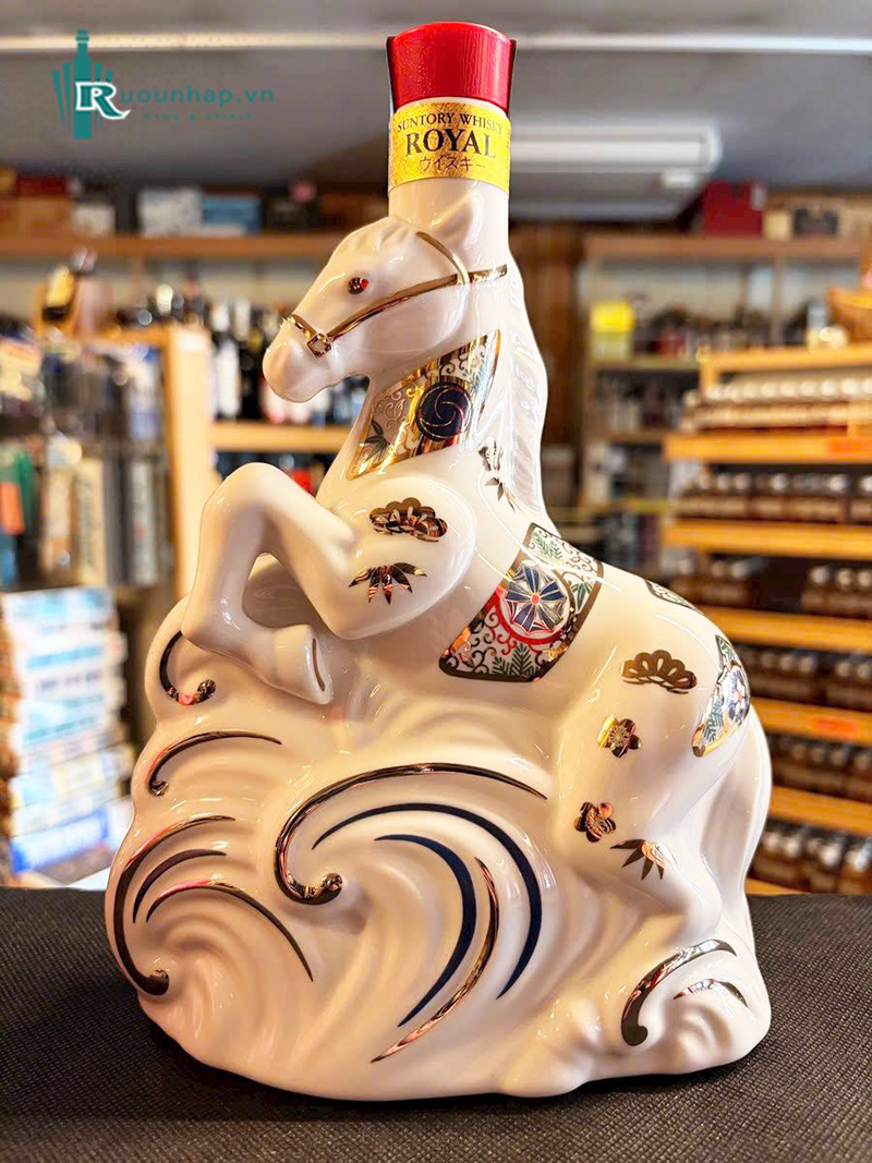Rượu Suntory Whisky Royal 2026 Year of Horse 4 Rượu Suntory Whisky Royal 2026 Year of Horse