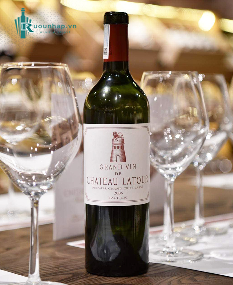 Rượu Vang Chateau Latour Pauillac Grand Cru Classe 6 Rượu Vang Chateau Latour Pauillac Grand Cru Classe