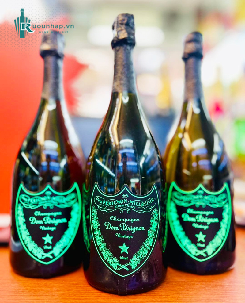 Rượu Champagne Dom Perignon Luminous 5 Rượu Champagne Dom Perignon Luminous