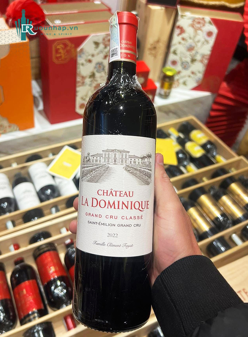 Rượu Vang Château La Dominique 4 Rượu Vang Château La Dominique